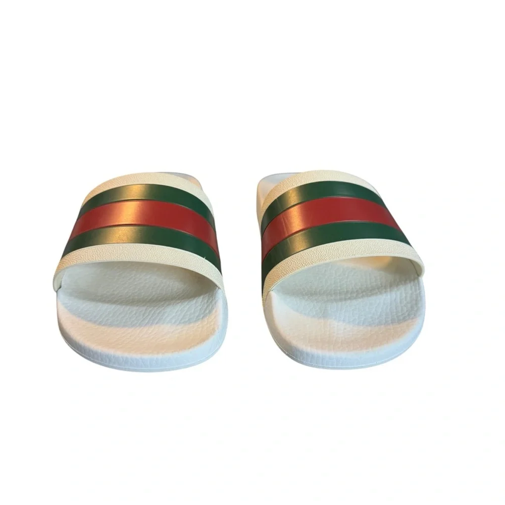 Gucci Pursuit 72 White and Green Striped Flip Flop Slides Sandals